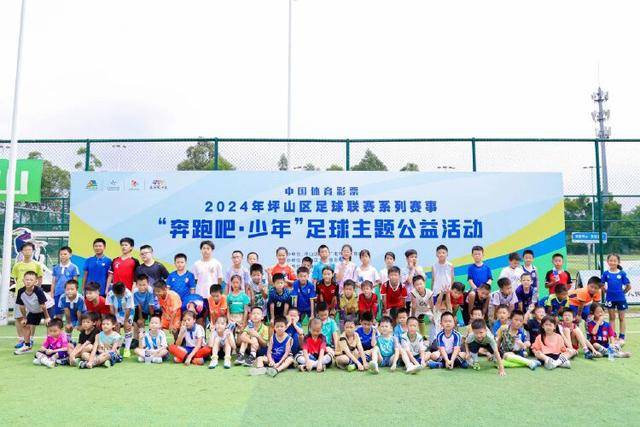法网第6日赛程：中国4金花出击，双打争胜王曦雨力求破纪录